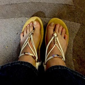 Size 7.5 sandal